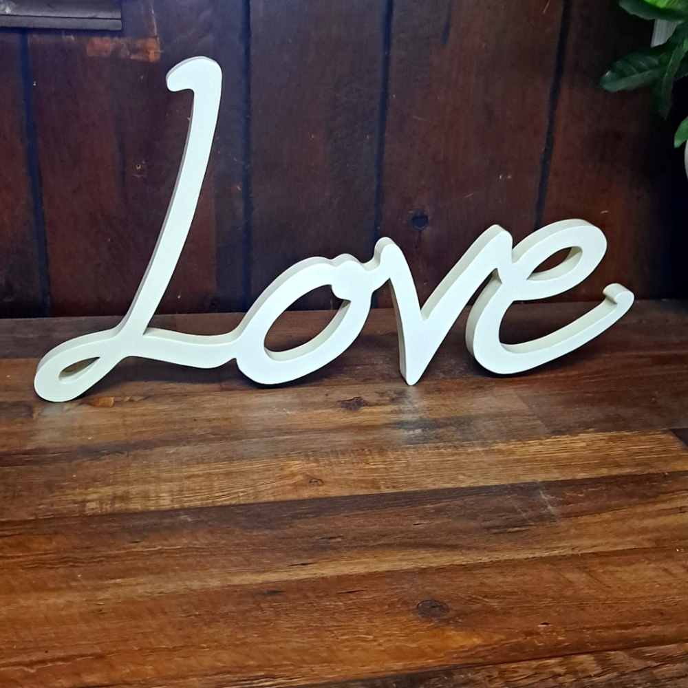 ❤️ Love  Sign